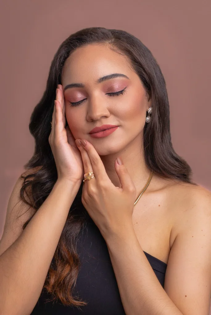 Adeisa Camargos - biomédica especialista em estética facial e capilar