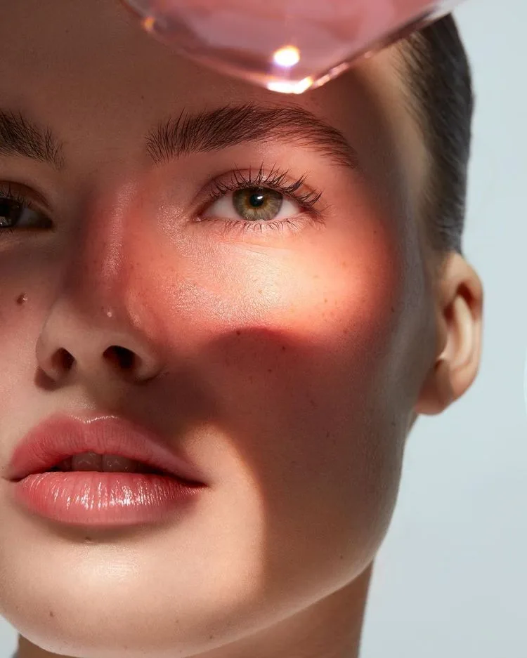 Ledterapia: Como a Fotobioestimulação Otimiza seus Resultados Pós-Procedimento fotobioestimulação