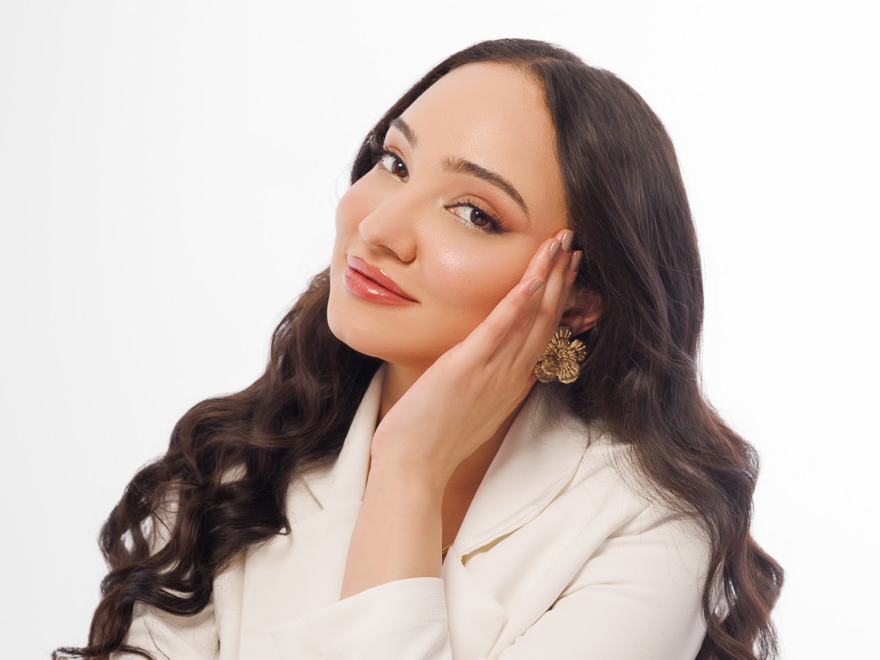 Beleza Inteligente: Quais Procedimentos Estéticos Valem a Pena em 2026 14 Adeisa Camargos Beleza Inteligente: Quais Procedimentos Estéticos Valem a Pena em 2026 Beleza Inteligente