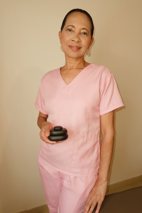 Massagem Zen Volcanique 12 Adeisa Camargos Terapeura - Clínica de Estética em Betim - Masagem Relaxante - Zen Volcanique