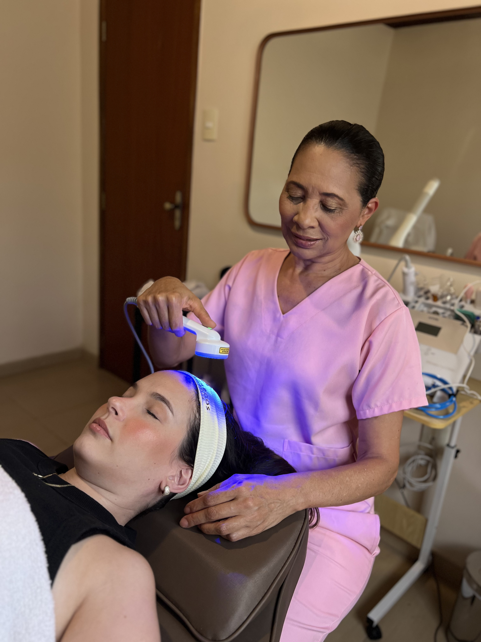 Adeísa Camargos - Clínica de Estética Avançada e Harmonização Facial em Betim e Região Adeisa Camargos,clínica de estética